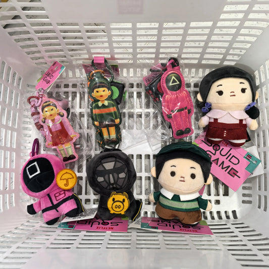 Squid Game Soft Plush Keyring - Cute Collectible Fan Gift, Bag & Keys Accessories  (Men in Red & Men in Black)